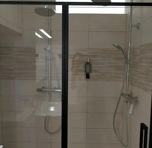 Voyage Appar't - Sevremoine *