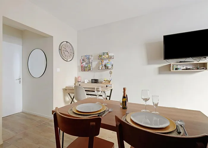 Voyage Appar't - Sevremoine * Tiffauges